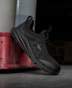 Keen Women's Vista Energy Shift ESD (Carbon-Fiber Toe) | Black/Black -Keen Deals Store 1026372 PDP RightImage