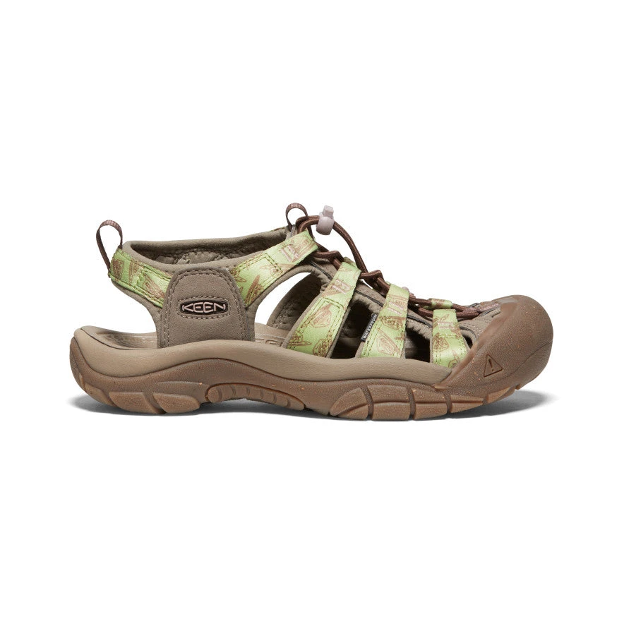 Keen Women's Newport Retro X Smokey Bear | Smokey Bear/Tarragon 1 Keen Women's Newport Retro X Smokey Bear | Smokey Bear/Tarragon