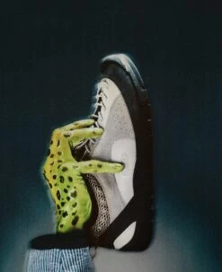 Keen Men's Jasper Rocks Sneaker X Hiking Patrol | Cuban Beige -Keen Deals Store KEEN M 1028830 HikingPatrolxJasperRocks Lifestyle PDP Single Right