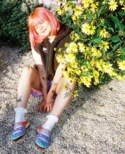 Keen Women's Yogui Arts Clog X Beci Orpin | Multi/Clearly Aqua 16 Keen Women's Yogui Arts Clog X Beci Orpin | Multi/Clearly Aqua -Keen Deals Store KEEN W BeciOrpinxYogui Lifestyle PDP Single Left