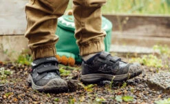 Keen Big Kids' Speed Hound | Black/Camo -Keen Deals Store KidsSpeedHoundPDPLifestyle1Kids1026194