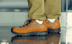 Men's Ouray Hiking Shoe X Hiker's Depot | Toasted Coconut/Keen Maple -Keen Deals Store Lifestyle1Mens