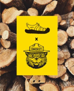 Keen Men's Newport Retro X Smokey Bear | Smokey Bear/Military Olive -Keen Deals Store M W Newport Smokey Lifestyle Single Left