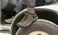 Keen Men's Targhee III Waterproof | Black Olive/Golden Brown 11 Keen Men's Targhee III Waterproof | Black Olive/Golden Brown -Keen Deals Store TargheeIIILowPDPLifestyle1Mens 58567e09 dcd4 46d6 8261 46c7131b05ea